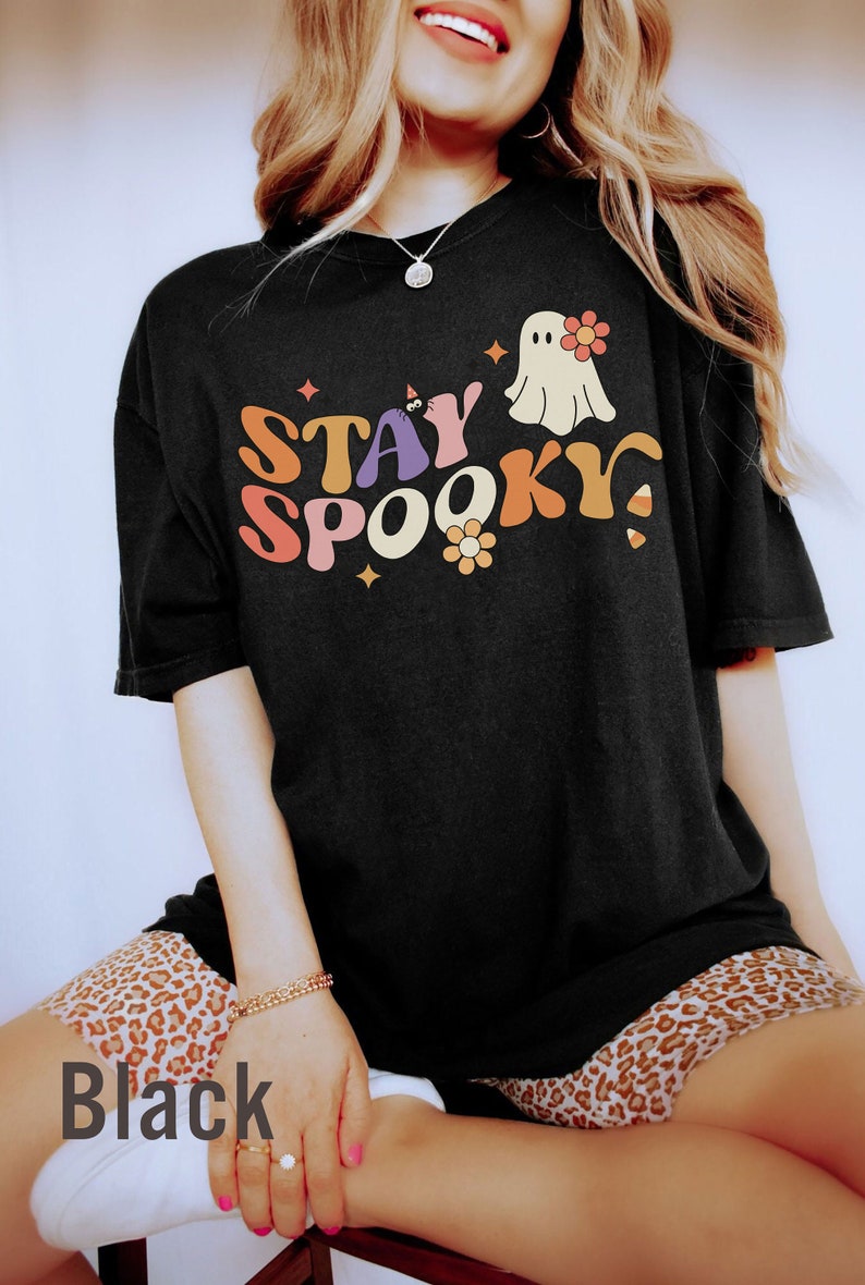 Comfort Colors Retro Halloween t-shirt, Vintage Ghost Halloween Shirt, Retro Fall Shirt, Fall Shirt, Halloween Shirt, halloween