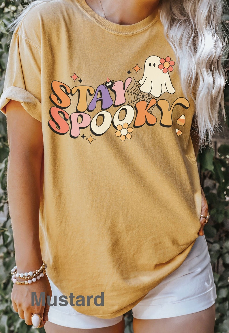 Comfort Colors Retro Halloween t-shirt, Vintage Ghost Halloween Shirt, Retro Fall Shirt, Fall Shirt, Halloween Shirt, halloween
