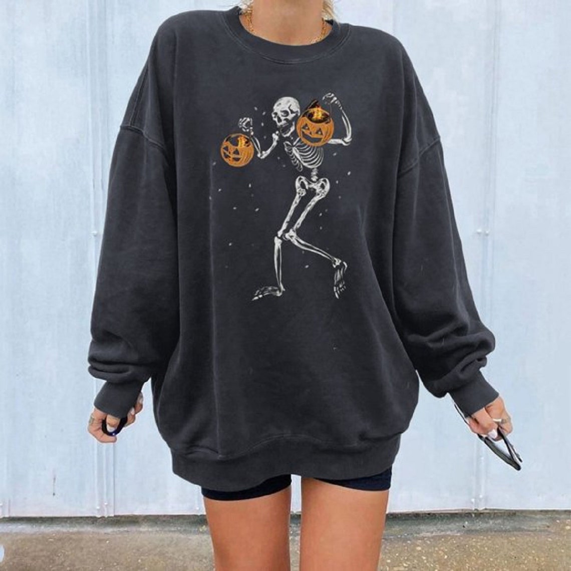 Crewneck For Women Skeleton Halloween, Skeleton Halloween Sweater, Fall Sweatshirt, Vintage Halloween Sweatshirt, Skeleton Sweatshirt