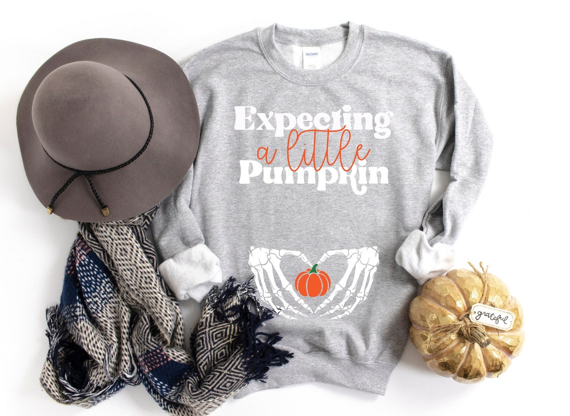 Expecting A Little Pumpkin shirt - Pregnancy Announcement Shirt - Halloween Shirt - Thanksgiving Shirt - Mommy To Be Shirt - Maternity