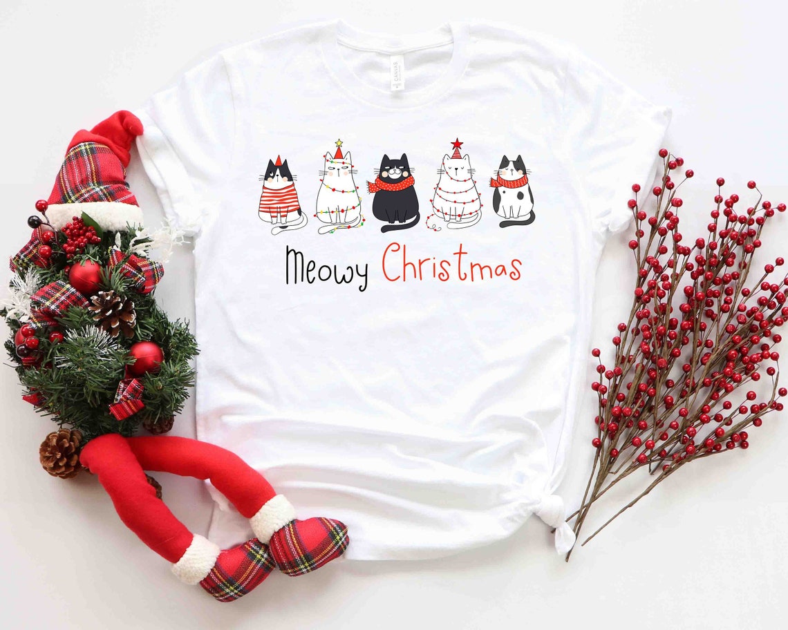 Meowy Christmas Shirt, Christmas Cat Shirt, Merry Christmas, Cat Lover Shirt, Christmas Gift, Christmas Gift For Cat Mom Gifts For Cat Lover