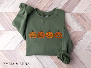 Pumpkin Sweatshirt, Pumpkin Sweater, Jack-o-Lantern Sweatshirt, Halloween Crewneck Sweatshirt, Halloween Sweater, Spooky Season, Fall Shirts stirtshirt