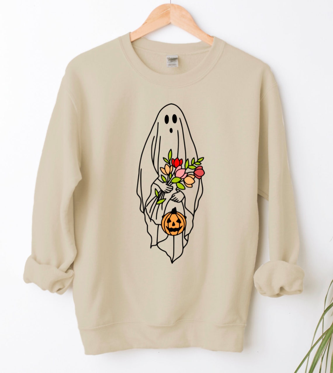 Halloween Ghost Shirt, Halloween Party Shirt, Floral Ghost Shirt, Autumn Shirt, Trick or Treat Shirt, Cute Ghost, Halloween Pumpkin Gift