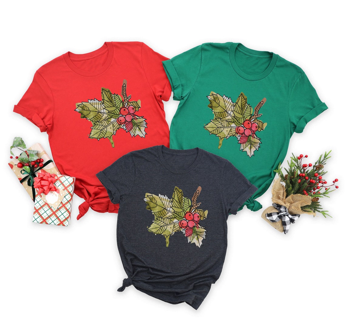 Leaf Christmas Shirt, Woman Christmas Shirt, Family Christmas Shirt, Merry Christmas Shirt, Christmas Lover T-shirt, Christmas Party T-shirt