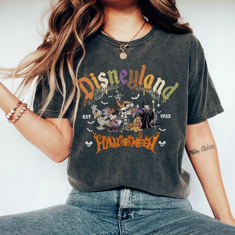 Retro Halloween Disneyland Shirt Disney, Halloween Magic Kingdom, Halloween Matching , Retro Fall Shirt, Cute Fall Shirt