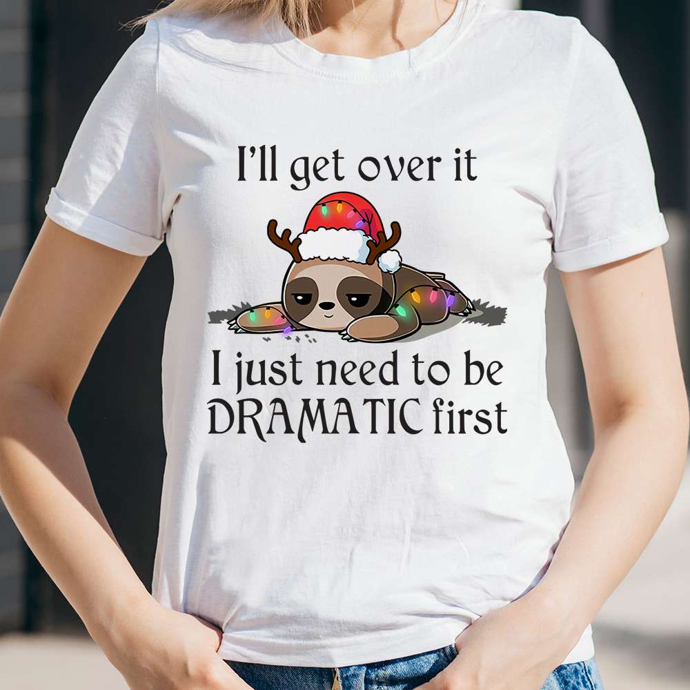 Sloth Dramatic First Christmas Light Classic T Shirt