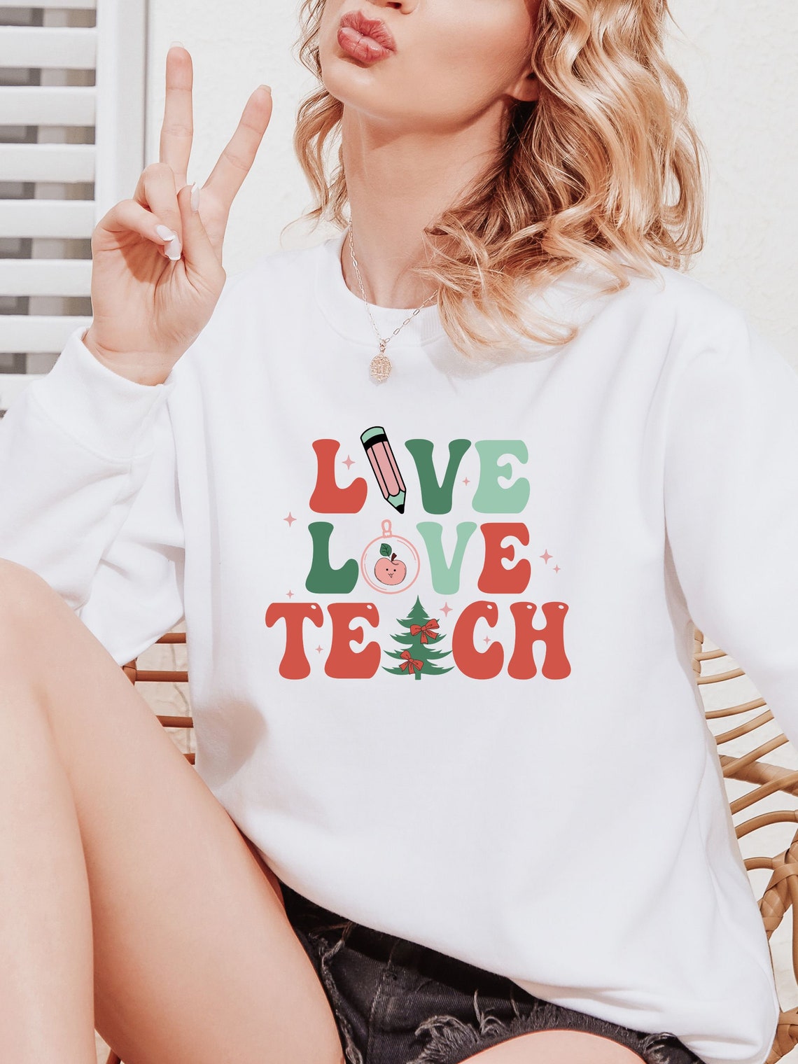 Live Love Teach Christmas Shirt
