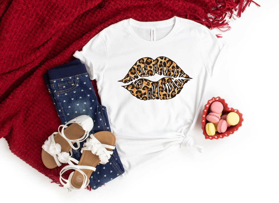 Valentines Day Shirt, Leopard heart Shirt Lips